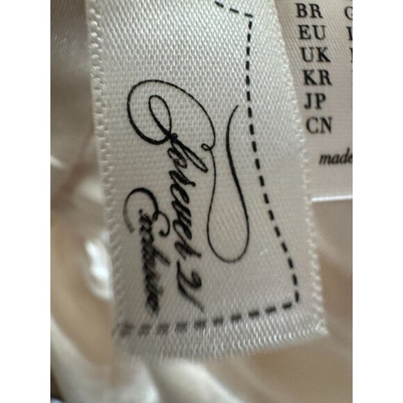 Forever 21 Exclusive Faux Fur Coat Size Large Hook And Eye Closure - Picture 15 of 16